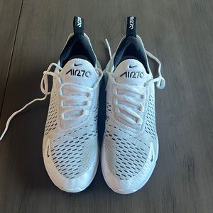 Nike Air Max 270